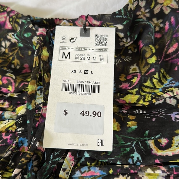 New zara mini dress . Size medium - Picture 4 of 8